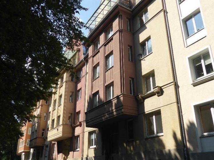 renovierte 2 Zimmer Wohnung gegenüber der Parkeisenbahn... - Photo 1