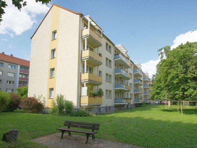 Helle, freundliche 3-Raum Wohnung - Photo 1