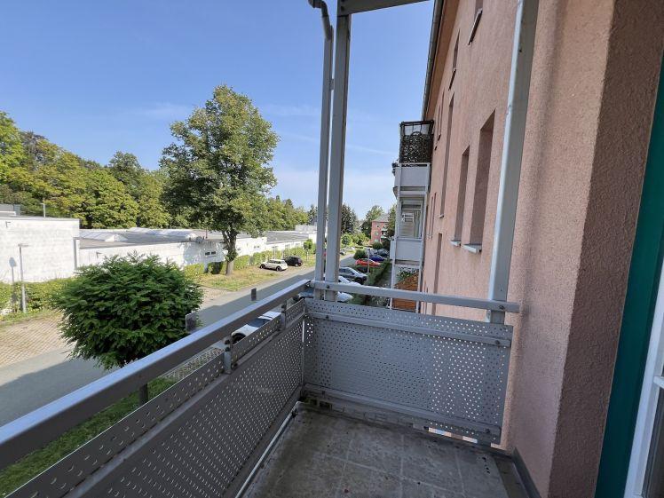 Geräumige 2-Raum-Wohnung mit Wohnküche für Kochlieblinge - Foto 1