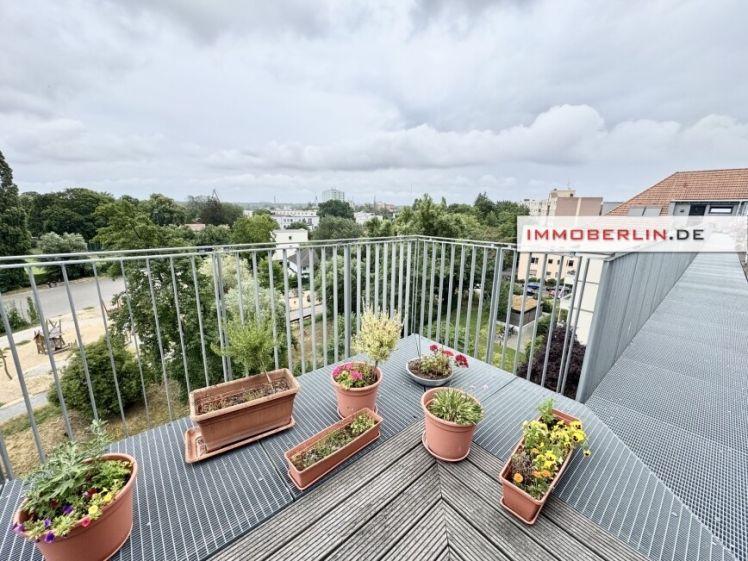 IMMOBERLIN.DE - Top-Lage! 3-Zimmer-Wohnung mit Sonnenterrasse in Spandau - Photo 1
