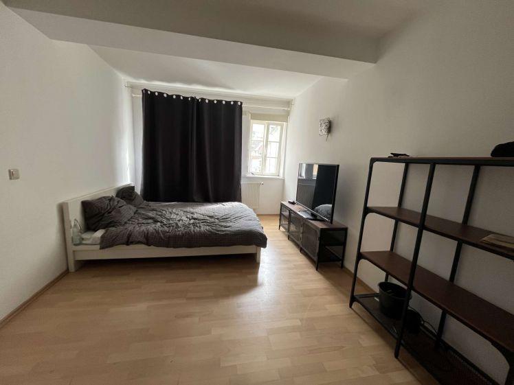 Zentrales Apartment mit Einbauküche in Marktplatznähe! - Photo 1