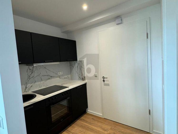 EINZIEHEN UND WOHLFÜHLEN IN LUXURIÖSER WOHNUNG - Photo 1