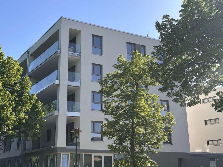 2 Zimmer | 2 Minuten zum See | Tiefgarage | niedrige Nebenkosten - Photo 1