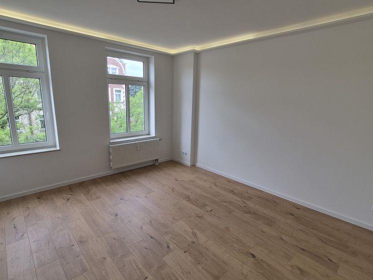 + + + Top sanierte 3,0-Zimmerwohnung + + + - Foto 1