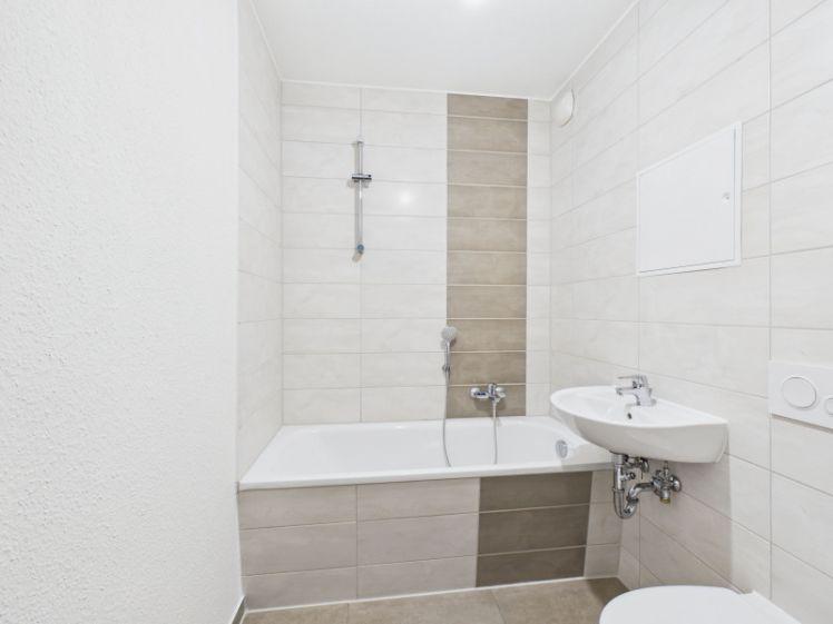 3-Raum-Wohnung mit Balkon auf dem südlichen Sonnenberg - Photo 1