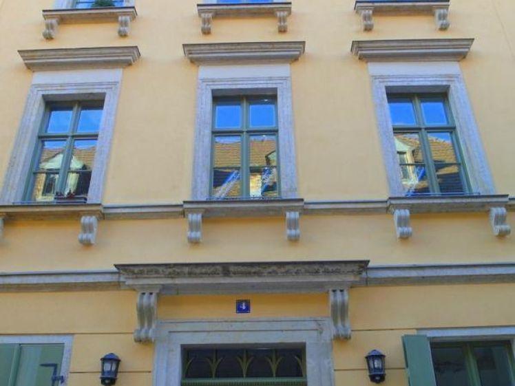 Meißner Altstadt: 2-Zimmer-Wohnung mit separater Küche & Bad mit Wanne * PKW-Stellplatz möglich - Photo 1