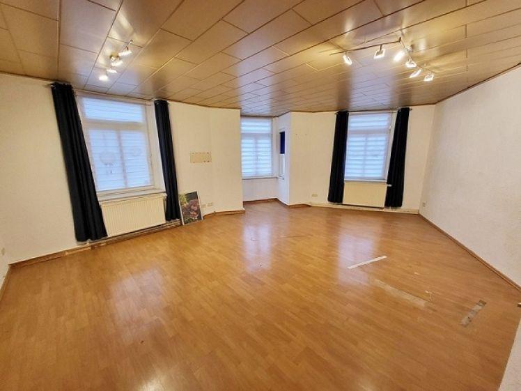 geräumige 3-Raum-Wohnung in RC-Zentrum - Foto 1