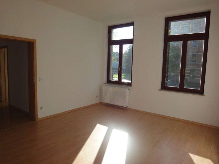 TOP Grundriss und TOP Mietpreis mit Laminat in Schloß-Chemnitz - Foto 1