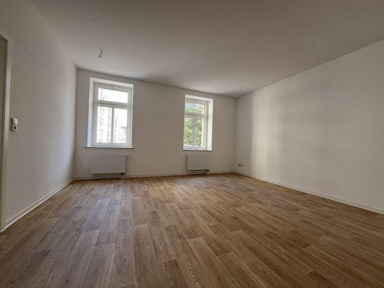 Alles neu im Neuen Jahr - frisch saniert für Sie ... einziehen und Wohlfühlen ... - Photo 1