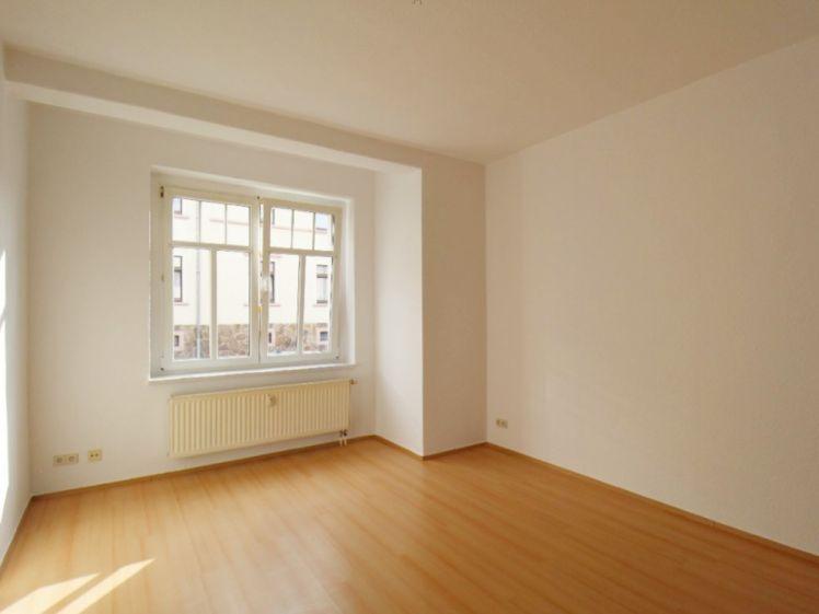 Frisch renovierte 2 Zimmerwohnung im Hochparterre - Foto 1