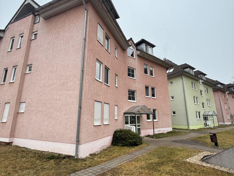 Schöner Wohnen in Lichtenstein mit Terrasse und TG Stellplatz - Foto 1