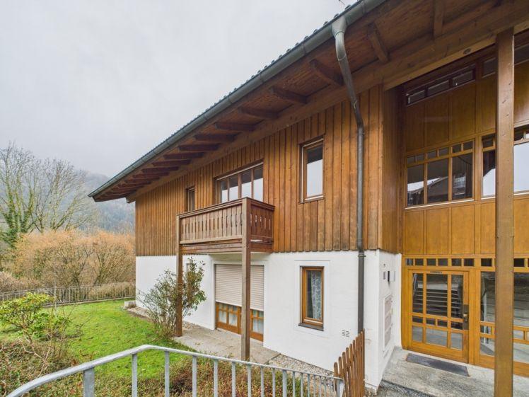 Wunderschöne 2,5 Zimmer Wohnung in Bayerisch Gmain mit 3 Balkonen kurzfristig verfügbar - Foto 1