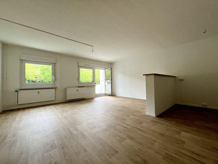 Erstbezug nach Sanierung: Komfortabel und ruhig wohnen im Erdgeschoss - Photo 1