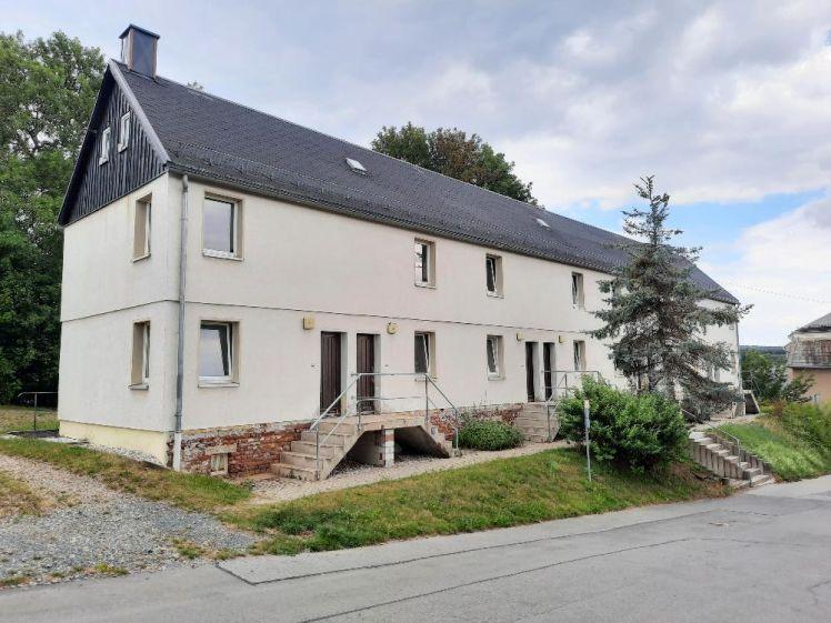! Single-Wohnung in Mylau Mini-Reihenhaus inkl. Stellplatz mit oder ohne Garten ! - Photo 1