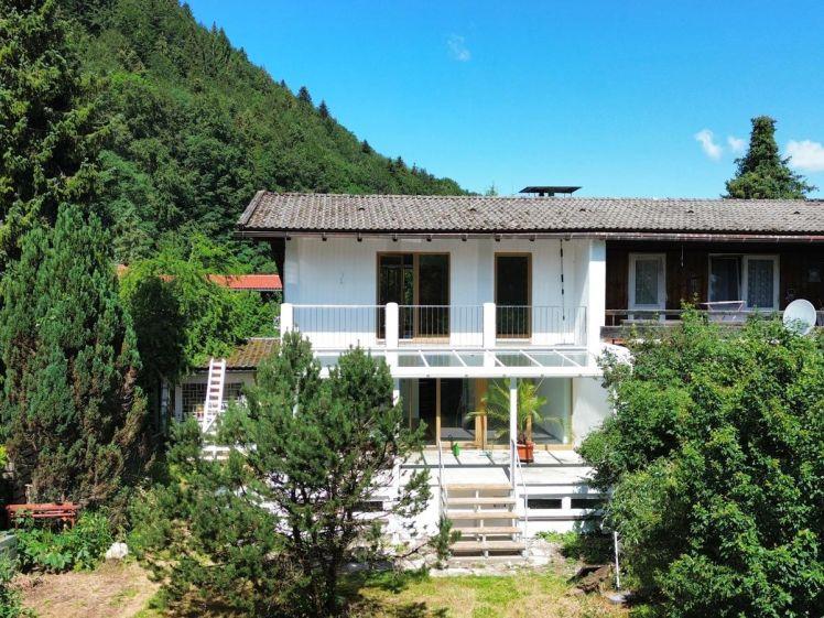 Großzügige 4-Zimmer-Maisonette mit Garten in ruhiger Ortsrandlage von Schliersee - Photo 1