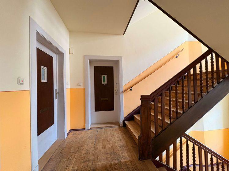 frisch sanierte 2 Raumwohnung mit neuer Einbauküche in Möckern! - Foto 1