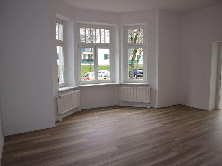2 Monate kaltmietfrei - helle Räume - Tageslichtküche - Gäste-WC - Photo 1
