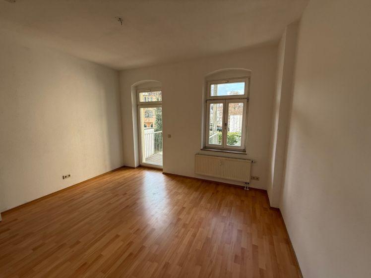 Zentrumsnah! Tolle 5-Raum Wohnung mit Balkon - Photo 1