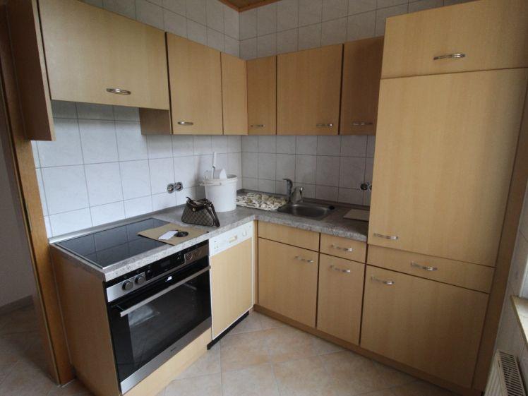 gepflegte 2- Zimmerwohnung mit EBK - Foto 1