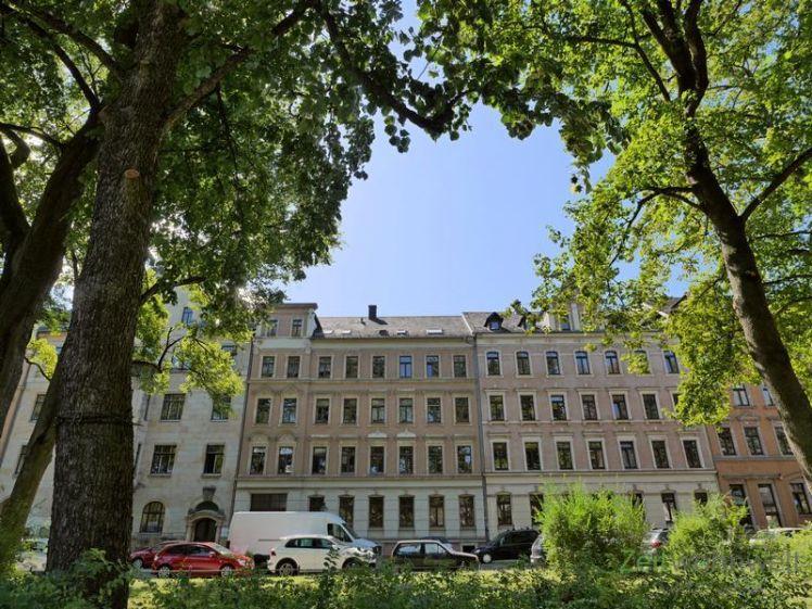 (EF1188_M) Chemnitz: Schloßchemnitz, großzügiges, neu möbliertes Apartment am Schloßpark mit Balkon und Aufzug - Photo 1