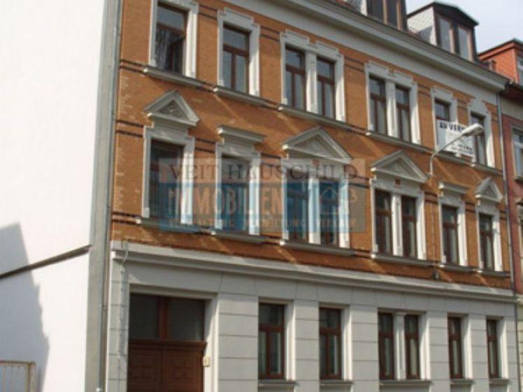 Geräumige 1 Raum Wohnung mit neuem Bodenbelag und Balkon - Photo 1
