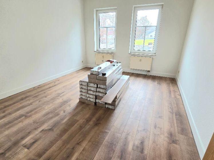 Neu renovierte 3-Raum-Whg. mit EBK - Foto 1