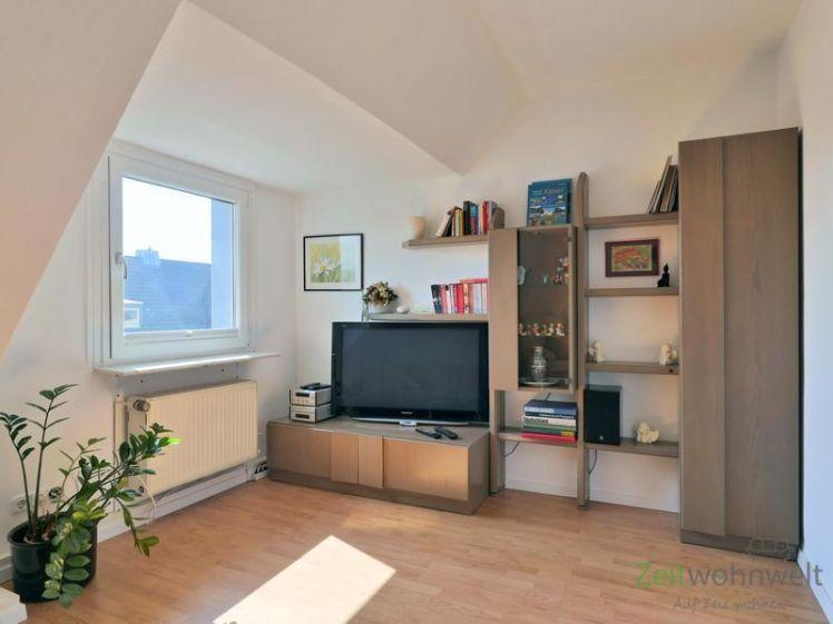 (EF1225_M) Kassel-Stadt: Fasanenhof, preiswerte möblierte Dachwohnung in einem ruhigen Haus mit Garten - Foto 1