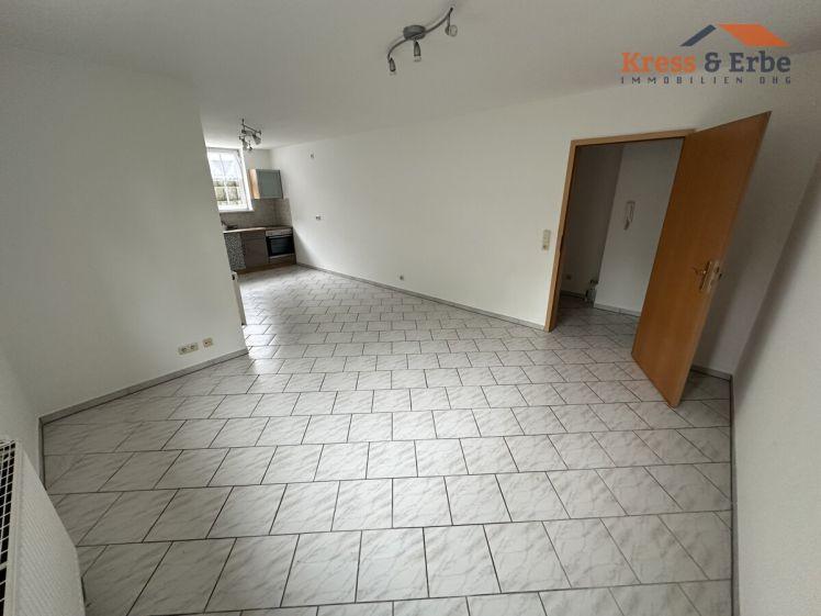 Gemütliche & gepflegte 2,5-Zimmer-Souterrainwohnung in Sinntal-Sterbfritz mit Stellplatz - Foto 1