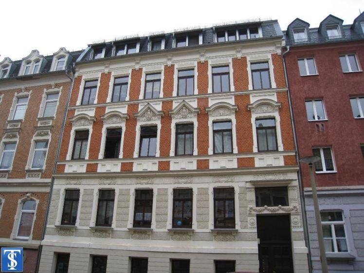 Charmantes Wohnerlebnis über den Dächern von Plauen - Foto 1