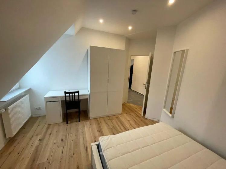 Möbliertes 13 m² WG-Zimmer in top angebundener Lage! - Foto 1