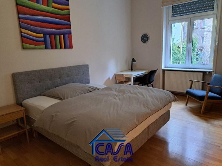 Fußläufig zur Schweizer Strasse: hochwertig eingerichtetes 1 Zimmer Apartment mit separater Küche - Photo 1