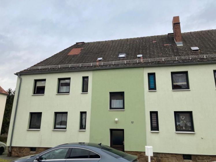 Gemütliche 2-Zimmer mit Laminat und EBK in guter Lage! - Foto 1