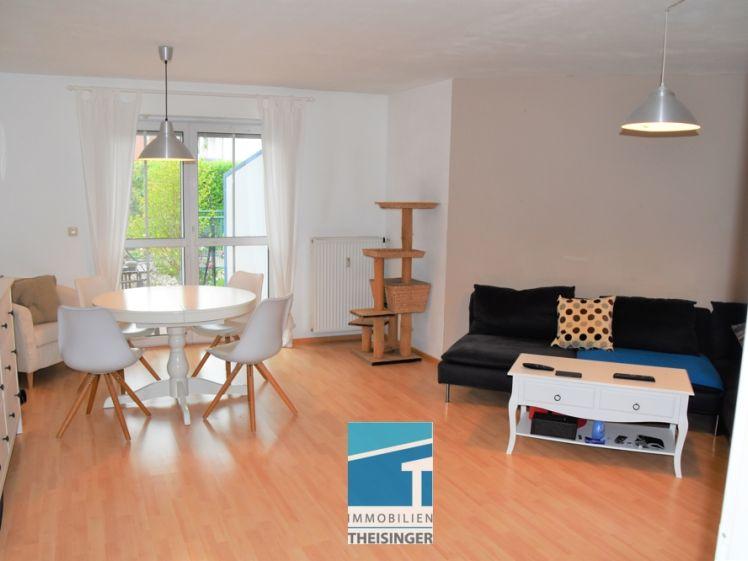 Schöne 2 Zimmer-Erdgeschosswohnung mit Terrasse und kleinem Garten im Zentrum von Kösching - Photo 1