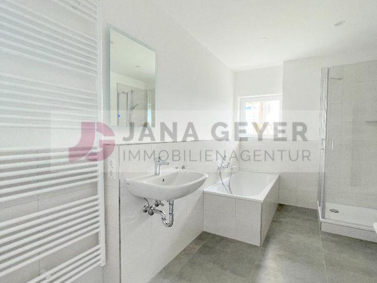EILENBURG * MAISONETTE 3-ZIMMER-WOHNUNG im KERNSANIERTEN HINTERHAUS * GROSSES TAGESLICHTBAD mit DUSCHE/WANNE * G-WC - Foto 1
