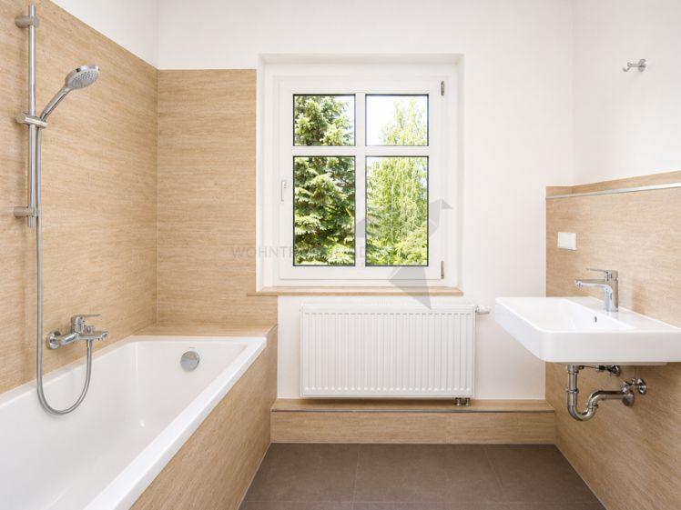 NEU Sanierte 3 Raum Wohnung mit Tageslichtbad und Wohnküche am Chemnitzer Küchwald - Foto 1