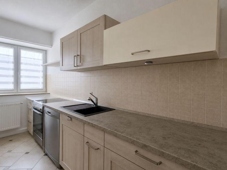 **Top sanierte Wohnung in ruhiger Lage mit Blick ins Grüne!** - Foto 1