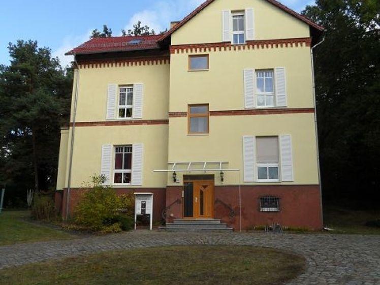 Schöne 3 - Raumwohnung unweit des Lübbener Bahnhofs - Photo 1