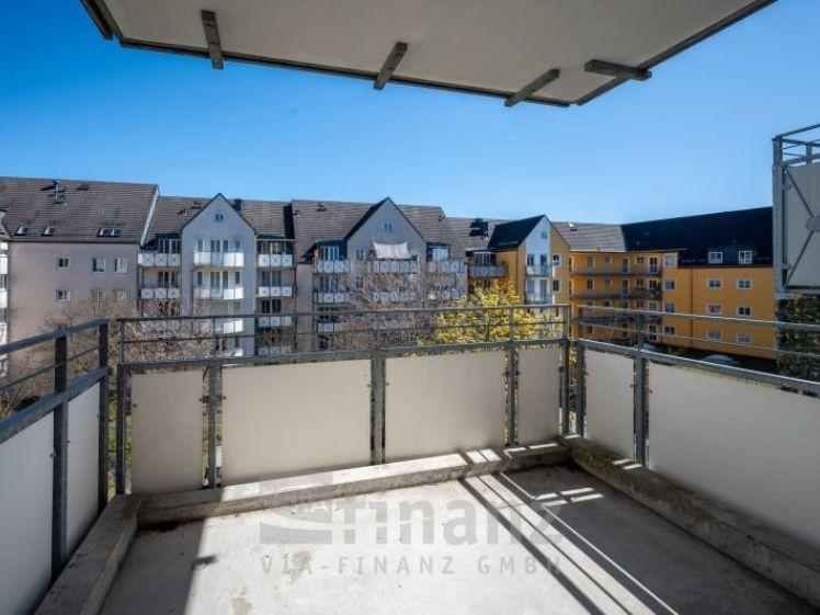2-Raumwohnung mit Balkon und Fahrstuhl + PKW-Stellplatz - Foto 1