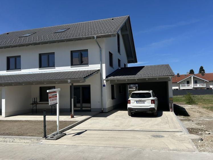 *NEUBAU - hochwertige DHH ( Erstbezug ) - Photo 1