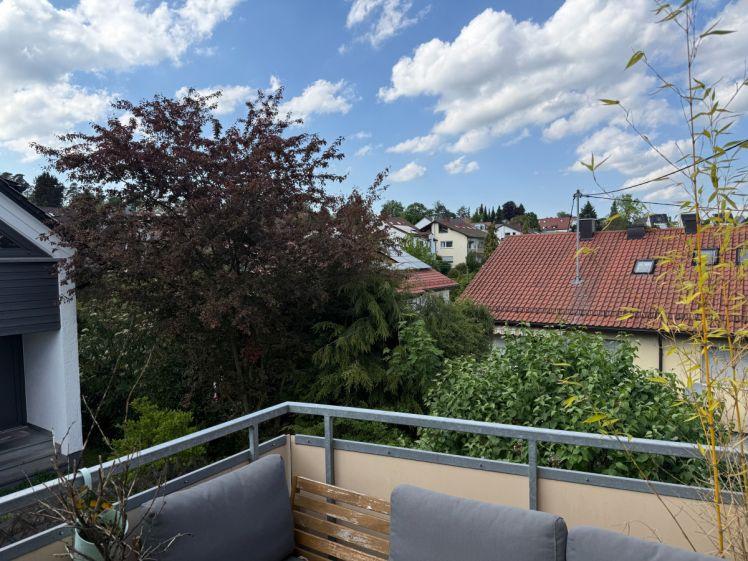 Lichtdurchflutete 3,5-Zimmer-Wohnung in begehrter Lage, LE: Oberaichen - Foto 1