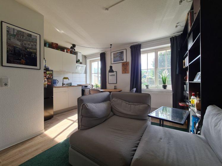 moderne, kleine 2 Zimmerwohnung nahe der Innenstadt im bequemen Hochparterre - Photo 1
