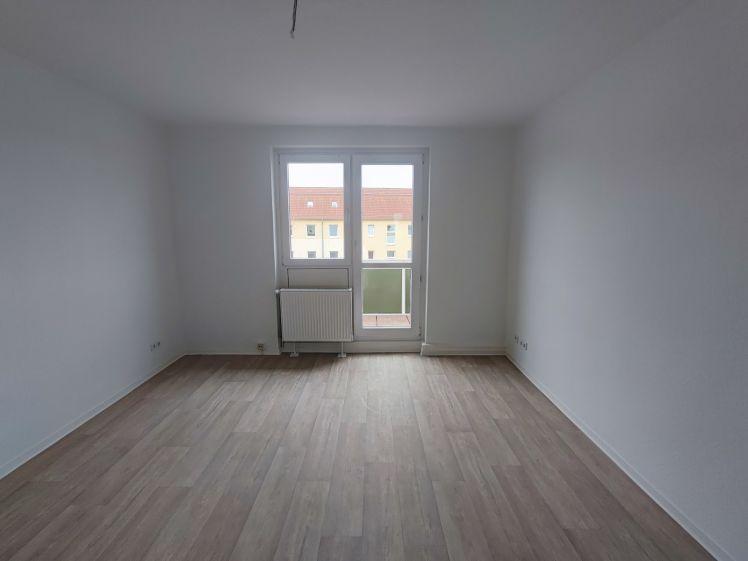 Dreiraumwohnung ruhig gelegen mit Balkon - Foto 1
