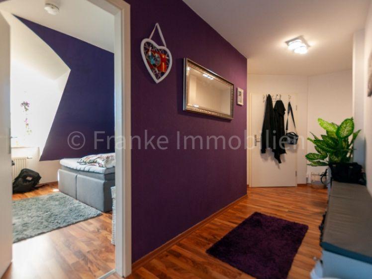 Seidnitz - 2-Zimmer-Dachgeschosswohnung mit großem Wohnzimmer - Photo 1