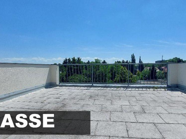 Ruhige 2 Zimmer Maisonettwohnung in schöner Villa - Photo 1