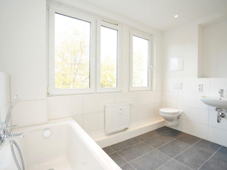 WELLNESS-LOFT mit Einbauküche und neuem Bad - Photo 1