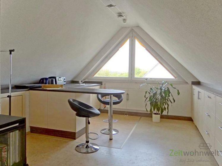 (EF0293_M) Erfurt: Urbich, moderne Dachgeschosswohnung mit großen Giebelfenstern, WLAN inklusive, Wäscheservice möglich - Foto 1
