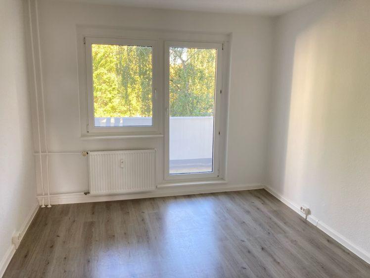 Drei Zimmer mit Balkon...! - Foto 1