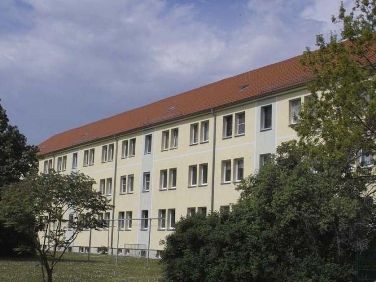 +++ Tolle 3-RWG ca 58 m² in Topzustand mit Laminat, EBK und Tageslichtbad +++ - Photo 1