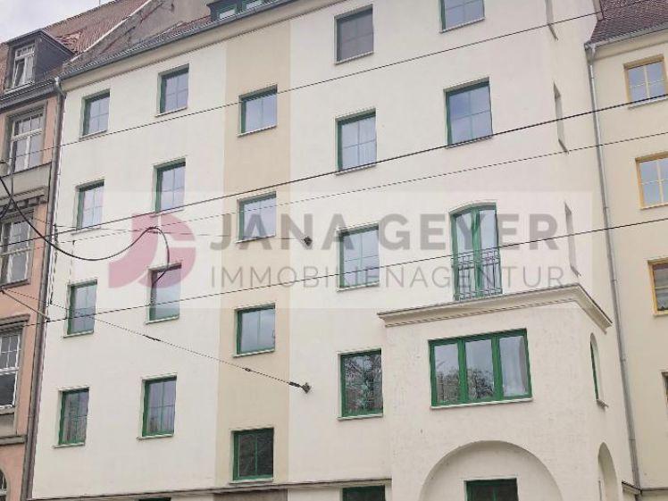 LEIPZIG - ZENTRUM-SÜDOST * UMFASSEND RENOVIERTE KLEINE 3-ZIMMER-WOHNUNG mit BALKON - Photo 1