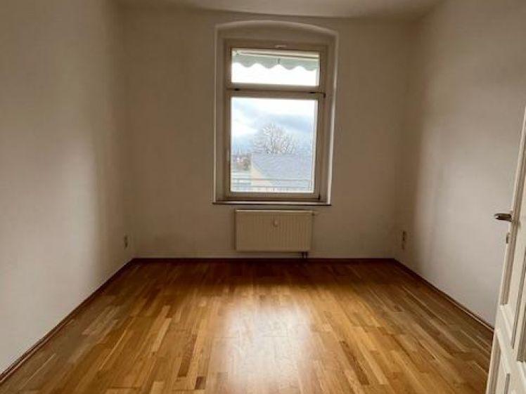 Schöne 3-Raum-Wohnung mit großem Balkon - Photo 1